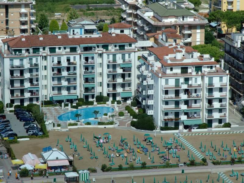 Residence El Palmar Da Colla Лідо-ді-Єзоло Екстер'єр фото